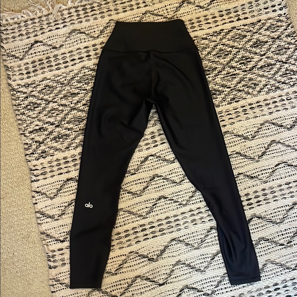 Alo Black Leggings